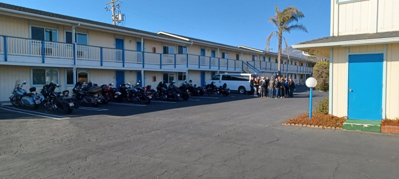 Coast Riders Inn 圣西米恩 外观 照片
