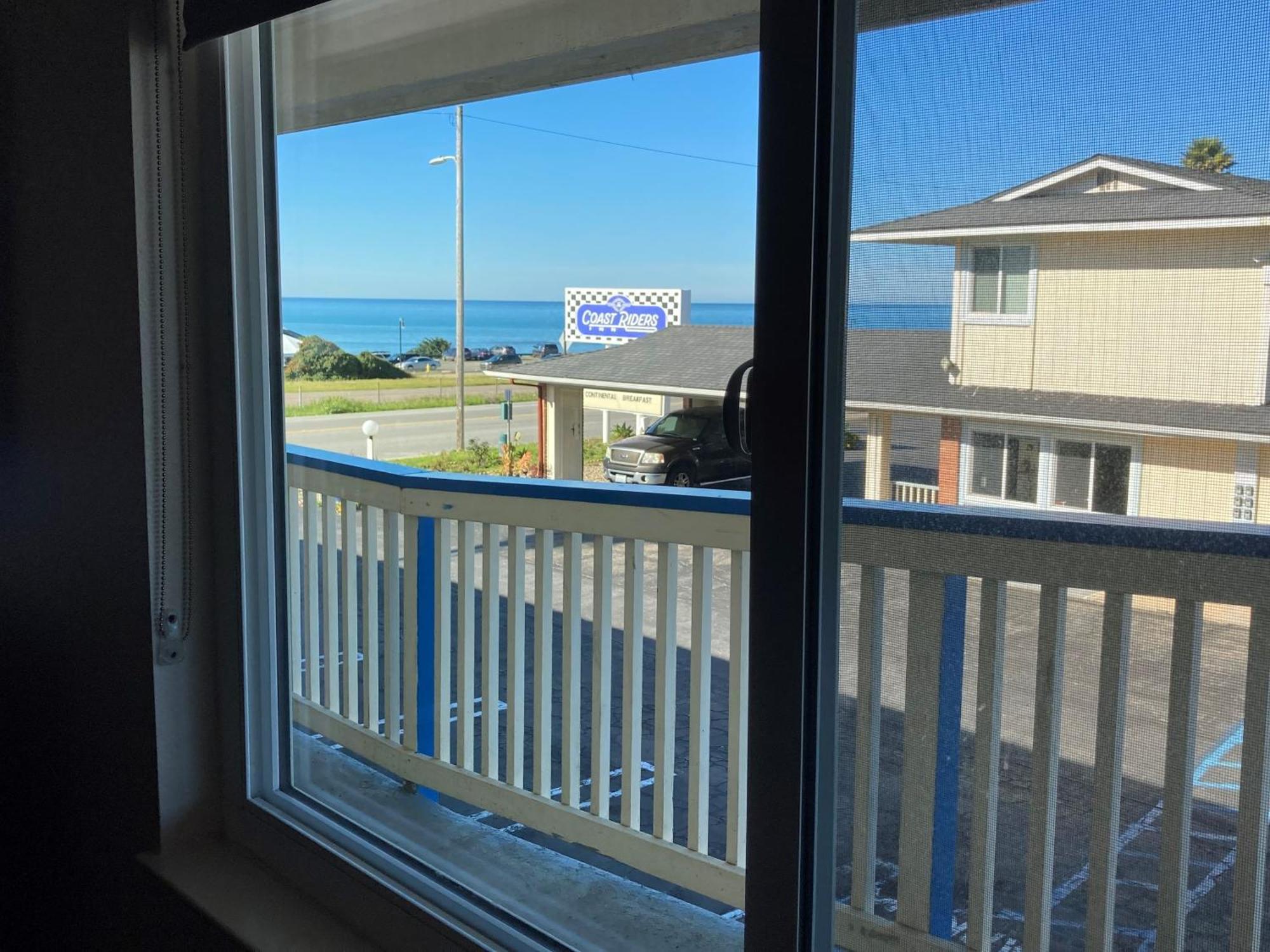 Coast Riders Inn 圣西米恩 客房 照片