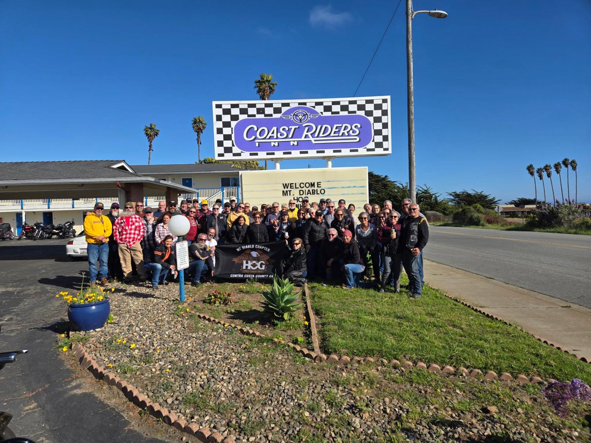 Coast Riders Inn 圣西米恩 外观 照片